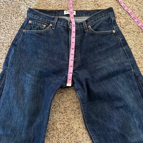 VOUT ATELIER
WIDE LEG FIT DENIM JEANS - DEEP INDIGO
Size 30 - Picture 11 of 12